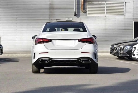 MERCEDES W177 SEDAN A SERISI IÇIN UYUMLU AMG GÖRÜNÜ SET (ÖN ARKA TAMPON , DIAMOND PANJUR,MARSPIYEL,EGZOZLAR)